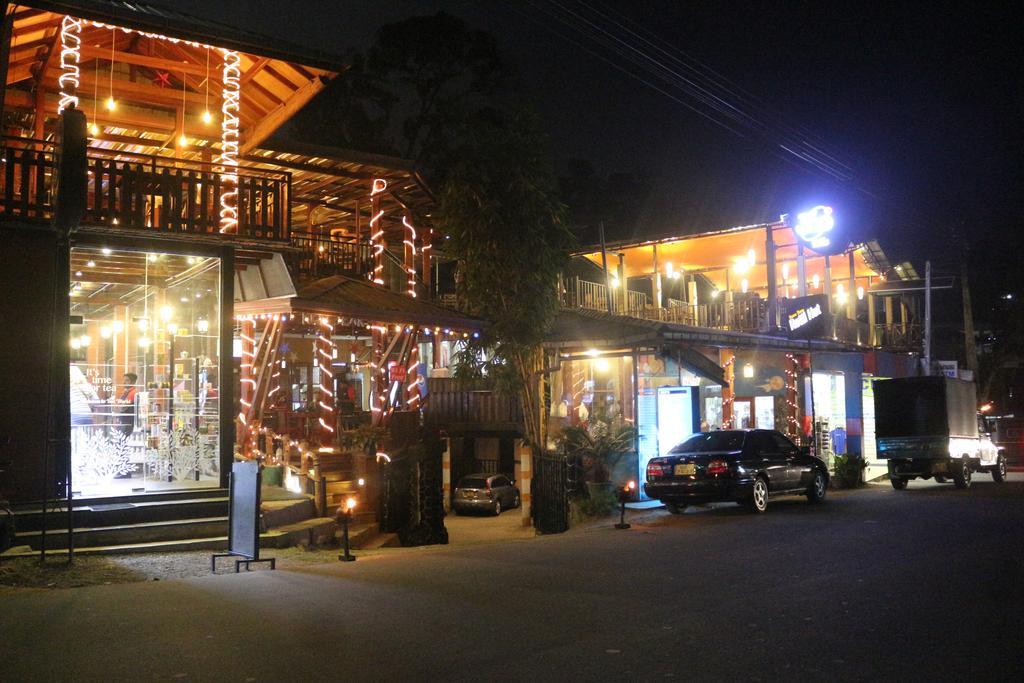 Ella 360 Hotel Exterior foto